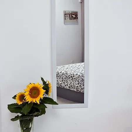 One Ii Apartment